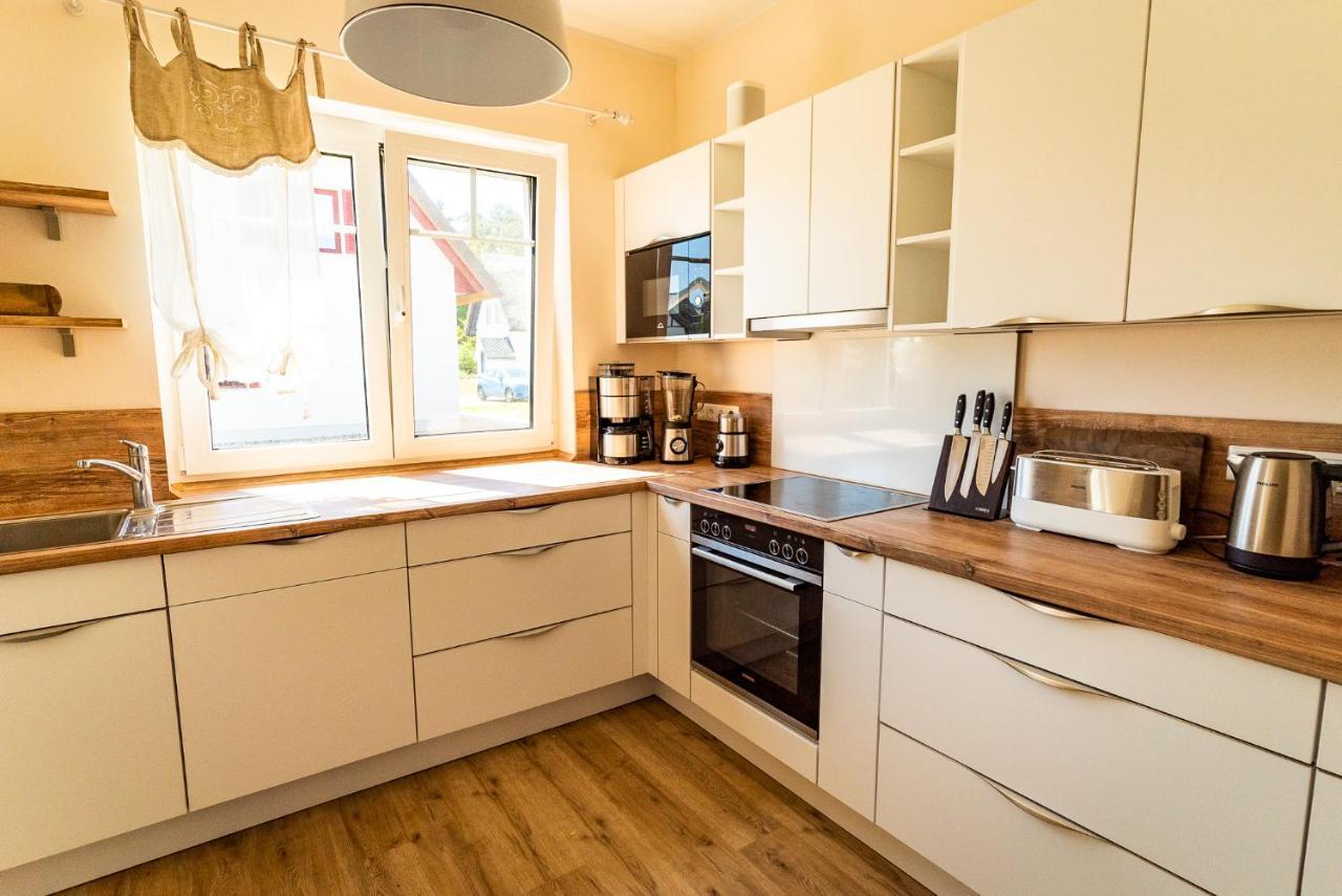 Luxusferienhaus Fuchsbau - Mit Netflix, Playstation, Sauna, Sportraum Und Kamin Zirchow Esterno foto