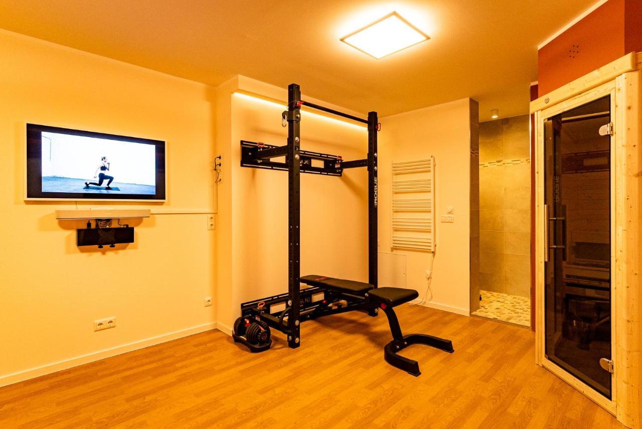 Luxusferienhaus Fuchsbau - Mit Netflix, Playstation, Sauna, Sportraum Und Kamin Zirchow Esterno foto