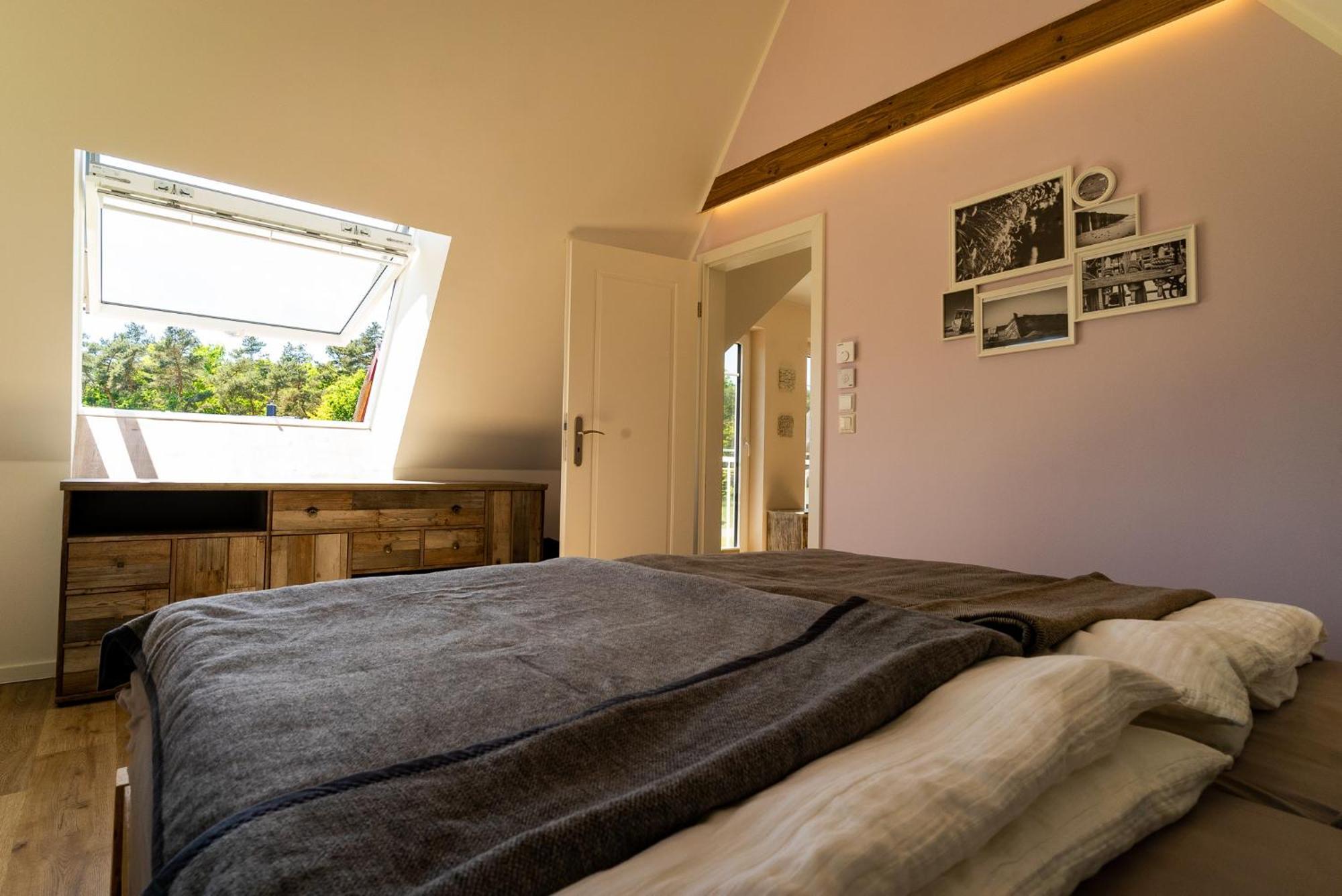 Luxusferienhaus Fuchsbau - Mit Netflix, Playstation, Sauna, Sportraum Und Kamin Zirchow Camera foto